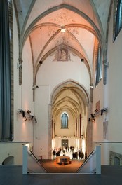 Minoritenkirche Krems-Stein - main aisle used for events
