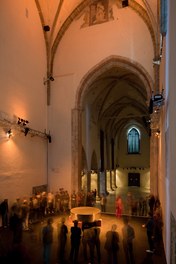 Minoritenkirche Krems-Stein - main aisle used for events