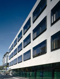 Hypobank Bregenz - facade detail