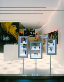 A1 Shop Mariahilfer Straße - detail of shop window