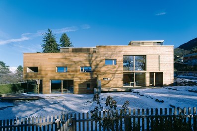 Duplex House Sistrans - west front with garden