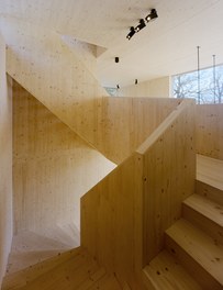 Duplex House Sistrans - staircase