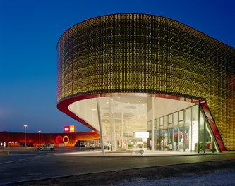 Shopping Centre EO - night shot