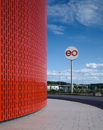 Shopping Centre EO - detail of facade