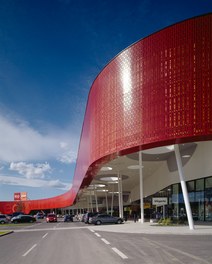 Shopping Centre EO - south facade