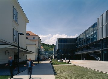 Donau-Universität Krems - old and new