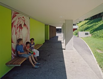 Housing Complex Brielgasse - arcade