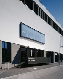 M33 - detail of facade