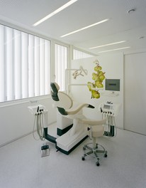 Dental Office Breyer-Rainer - dentist surgery