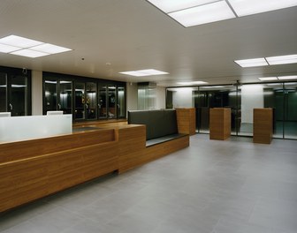 Raiba Nenzing - ticket hall