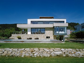 Residence H - south facade