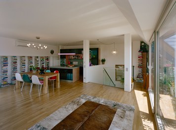 Attic Kaiserstrasse - living-dining room