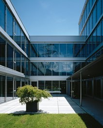 Headquarter Getzner - courtyard