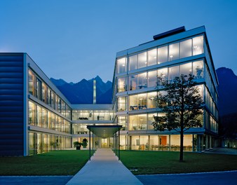 Headquarter Getzner - night shot