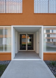Housing Complex Arlbergstrasse - entrance