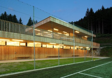 Sportcenter Sistrans - night shot