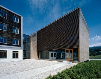 Fachhochschule Salzburg - view from southwest