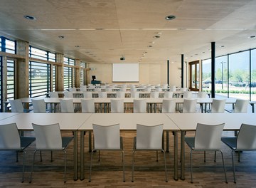 Fachhochschule Salzburg - multi-purpose hall