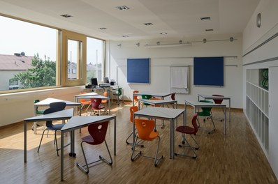 Primary School Wels-Mauth - class room
