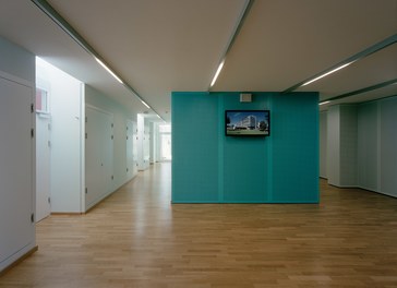 Anna Spiegel Forschungszentrum + CEMM - foyer