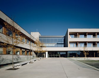 LKH Wolfsberg - Lympf Clinic - entrance