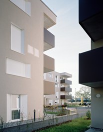 Housing Complex Lauterachbach - view into courtyard
