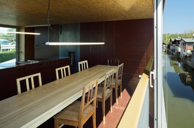 Boathouse - living-dining room