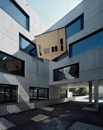 Sonderpädagogisches Zentrum Dornbirn - courtyard