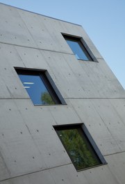 Sonderpädagogisches Zentrum Dornbirn - detail of facade