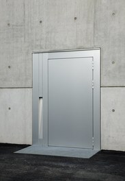 Sonderpädagogisches Zentrum Dornbirn - side door