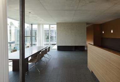 Bathhouse - living-dining room