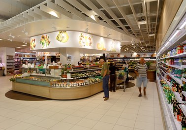 Hotel und Geschäftshaus Salzburg Alpenstrasse - supermarket