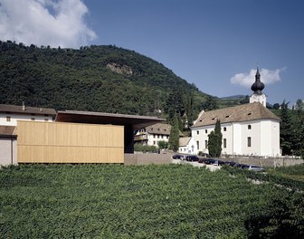 Winery Nals  Margreid - urban-planning context