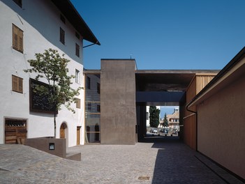 Winery Nals  Margreid - courtyard