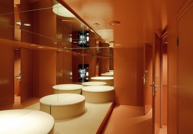 Volksgarten Disco | conversion - restroom