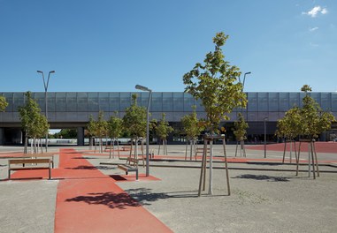 U2 Underground  Station Aspern - square