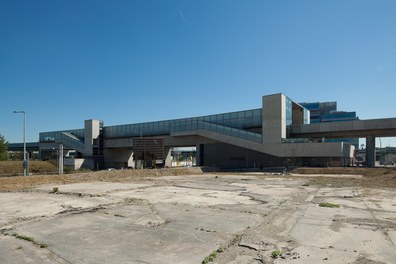 U2 Underground  Station Donaumarina - general view