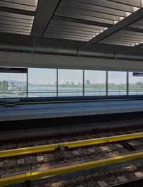 U2 Underground  Station Donaumarina - platforms