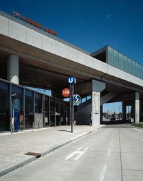 U2 Underground  Station Stadlau - entrance