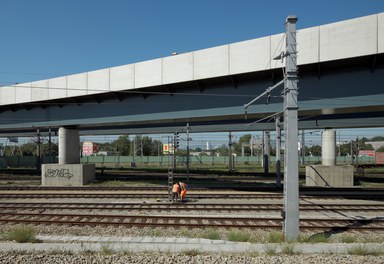 U2 Underground Train Path - train path