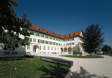Social Center Schützengarten - entrance