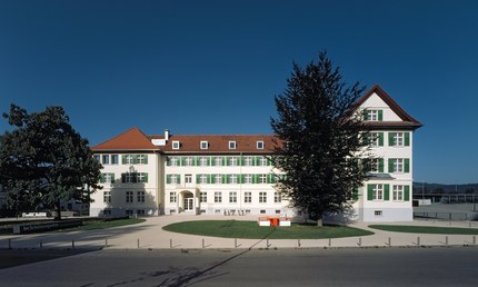 Social Center Schützengarten - general view