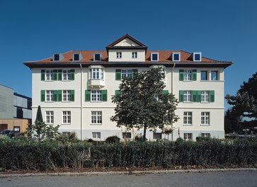 Social Center Schützengarten - south facade