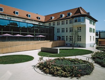 Social Center Schützengarten - courtyard