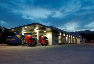 Truckservice Berger - general view at night