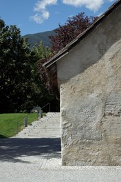 Restructuring  Piazza Neustift - detail of material