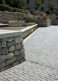 Restructuring  Piazza Neustift - detail of material