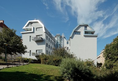 Attic Erdbergstrasse - general view