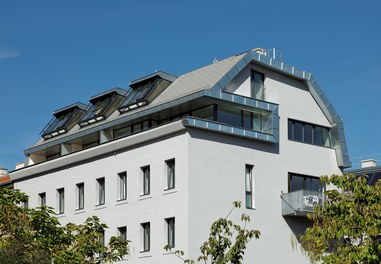 Attic Erdbergstrasse - detail of facade