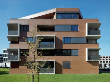 Housing Estate Garnmarkt - east facade